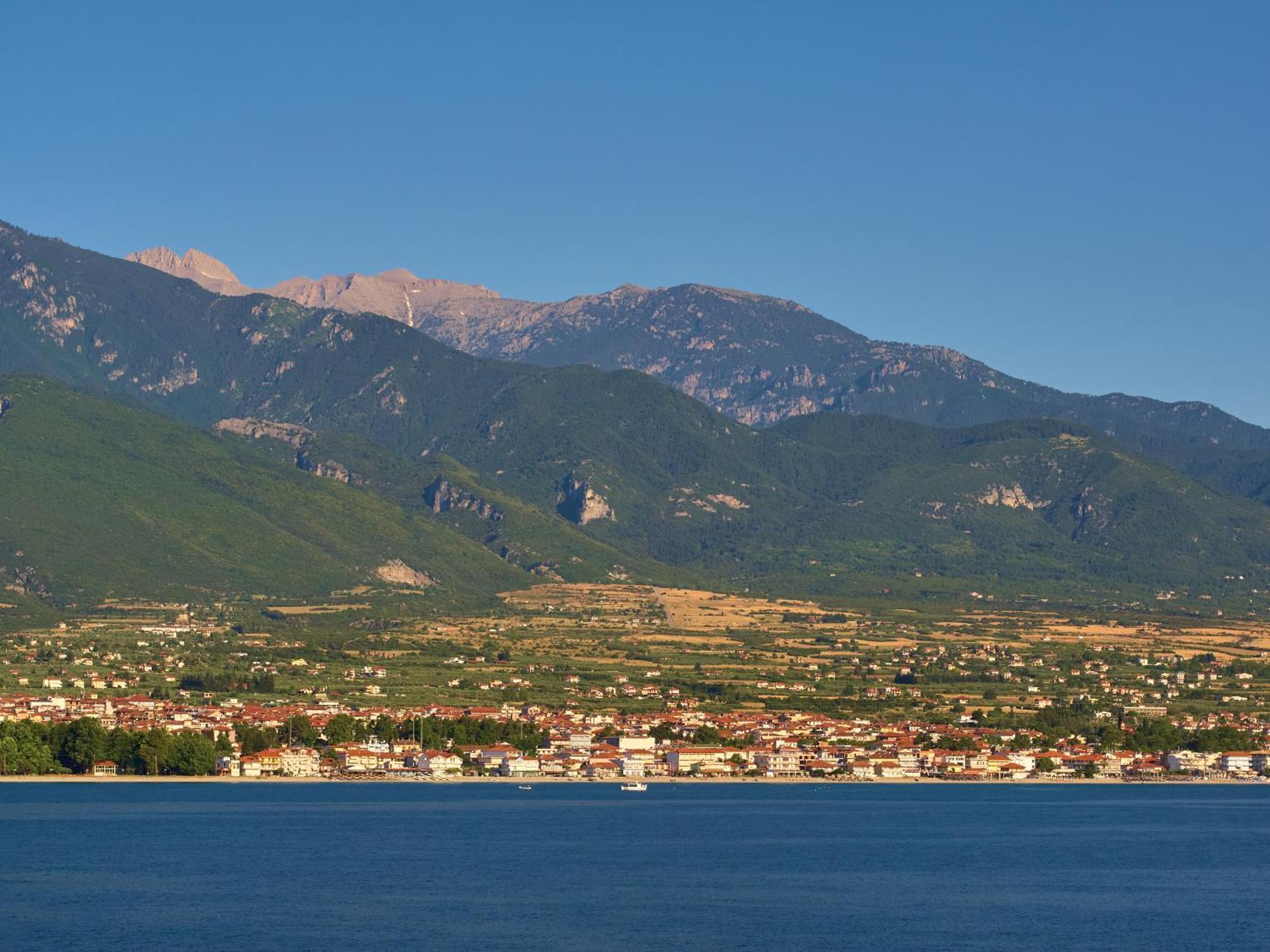 Dafni Plus Hotel Лептокария Екстериор снимка