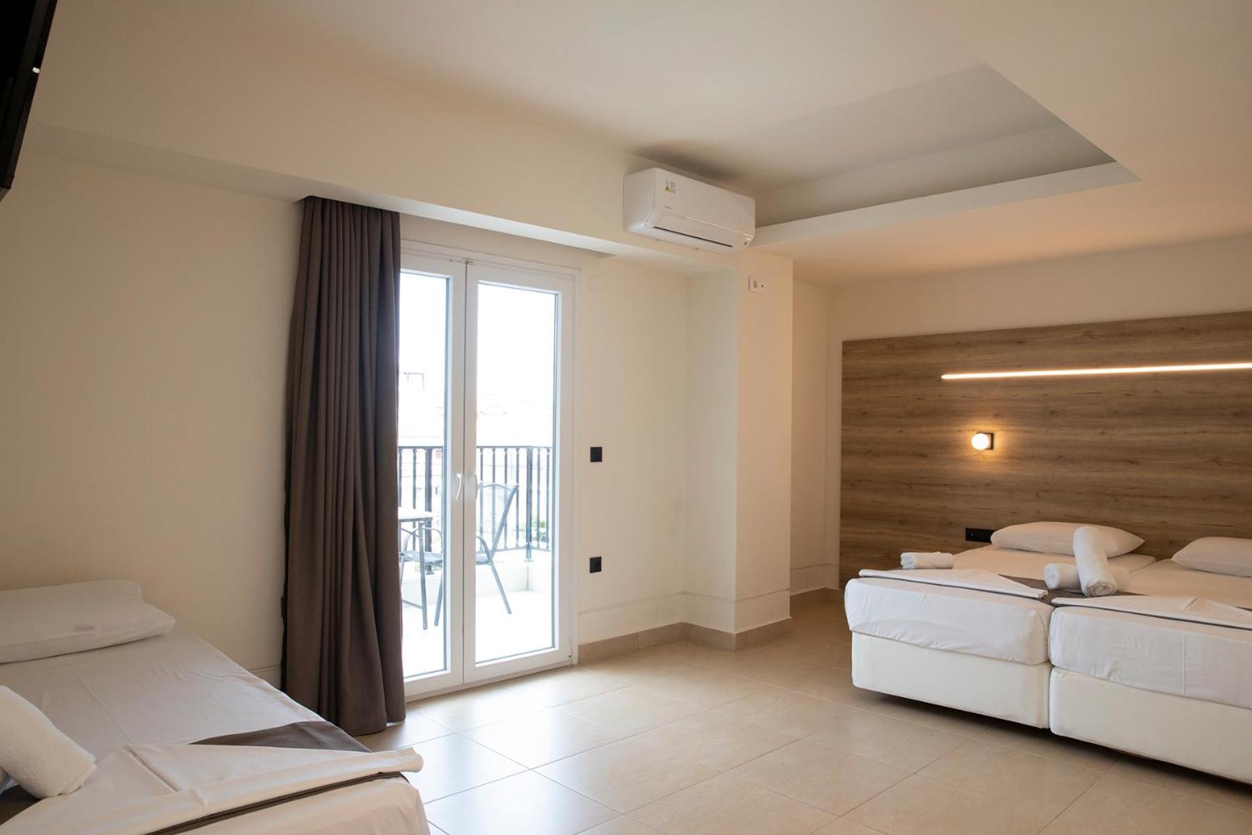 Dafni Plus Hotel Лептокария Екстериор снимка