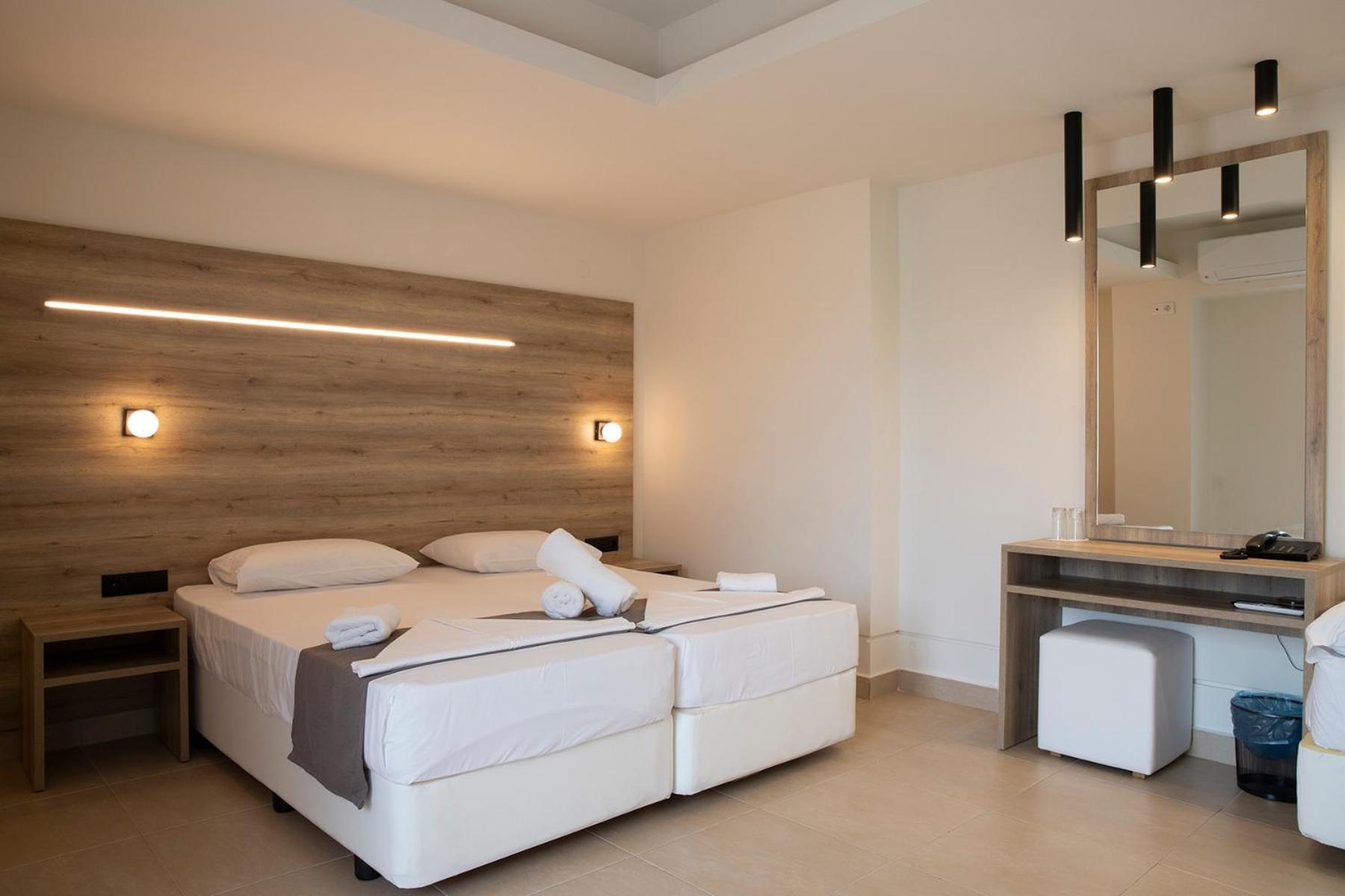 Dafni Plus Hotel Лептокария Екстериор снимка